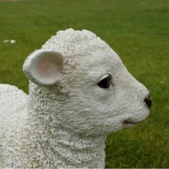 ESSCHERT DESIGN Lam Beeld - H 30 Cm 8 ESSCHERT DESIGN Lam Beeld - H 30 Cm -Tuin Series Winkel 1523283403 2 600